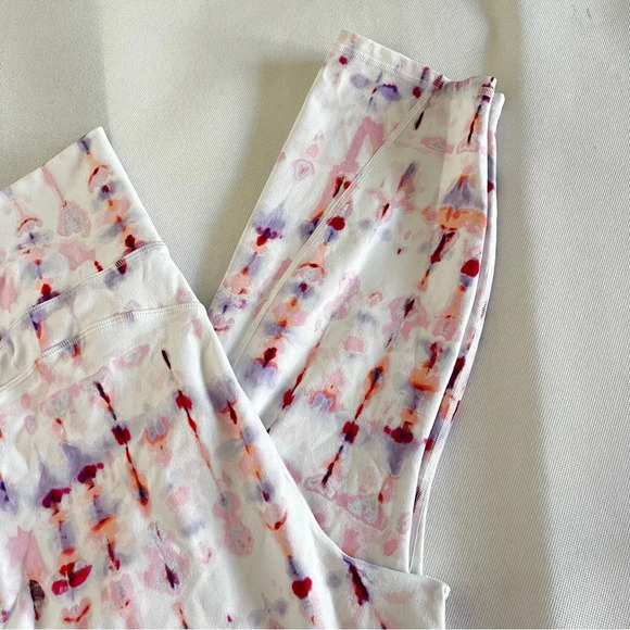 Fabletics Oasis PureLuxe High-Waisted 7/8 Legging 2X (18-20) White/Multicolored - Picture 9 of 13